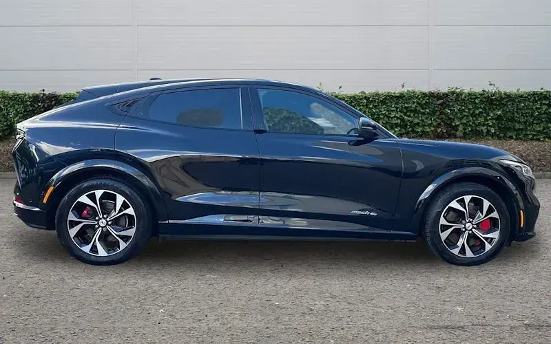 Used Ford Mustang Standard Range 269 HP (197 kW) 2021 Black Estate