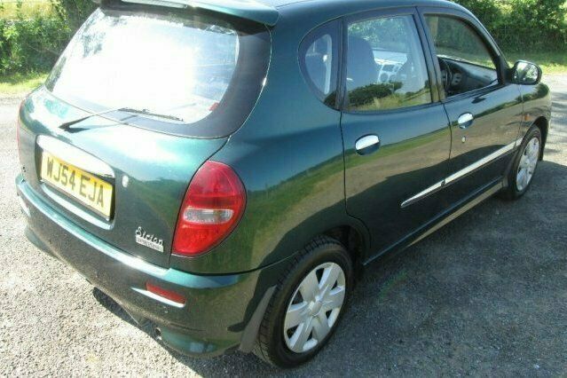 Used Daihatsu Sirion 2004 Hatchback