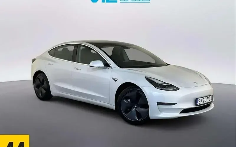 Usado Tesla Model 3 Long Range AWD 258 kW (351 HP) 2023 Sedan