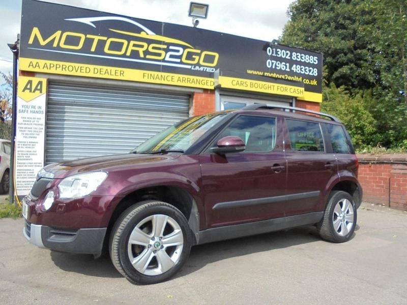 Maroon Used 2013 Skoda Yeti SE SUV | £3,995 (Good price) - Image 1/3
