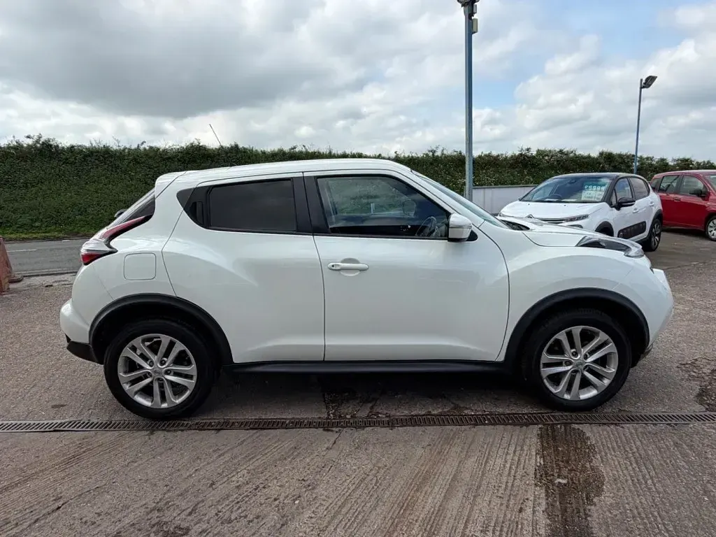 Używany Nissan Juke Acenta 2015 Biały SUV