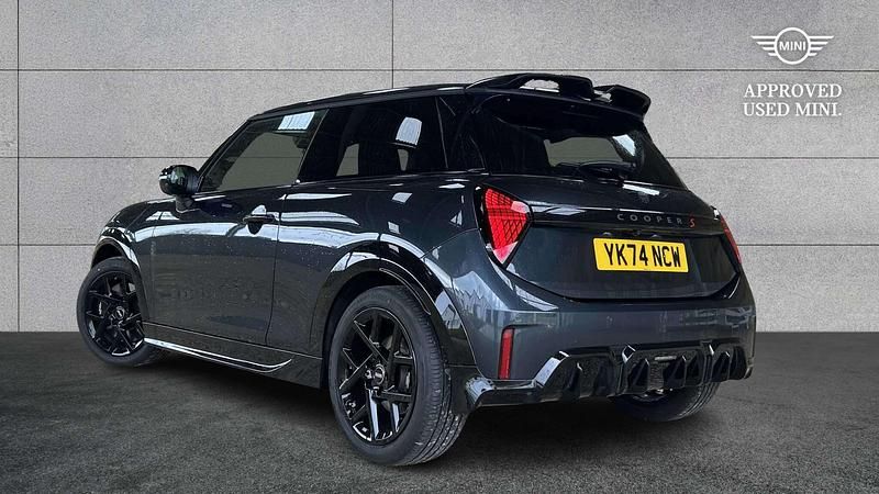 Używany Mini Cooper S Hatch 201 KM (147 kW) 2025 Szary Hatchback