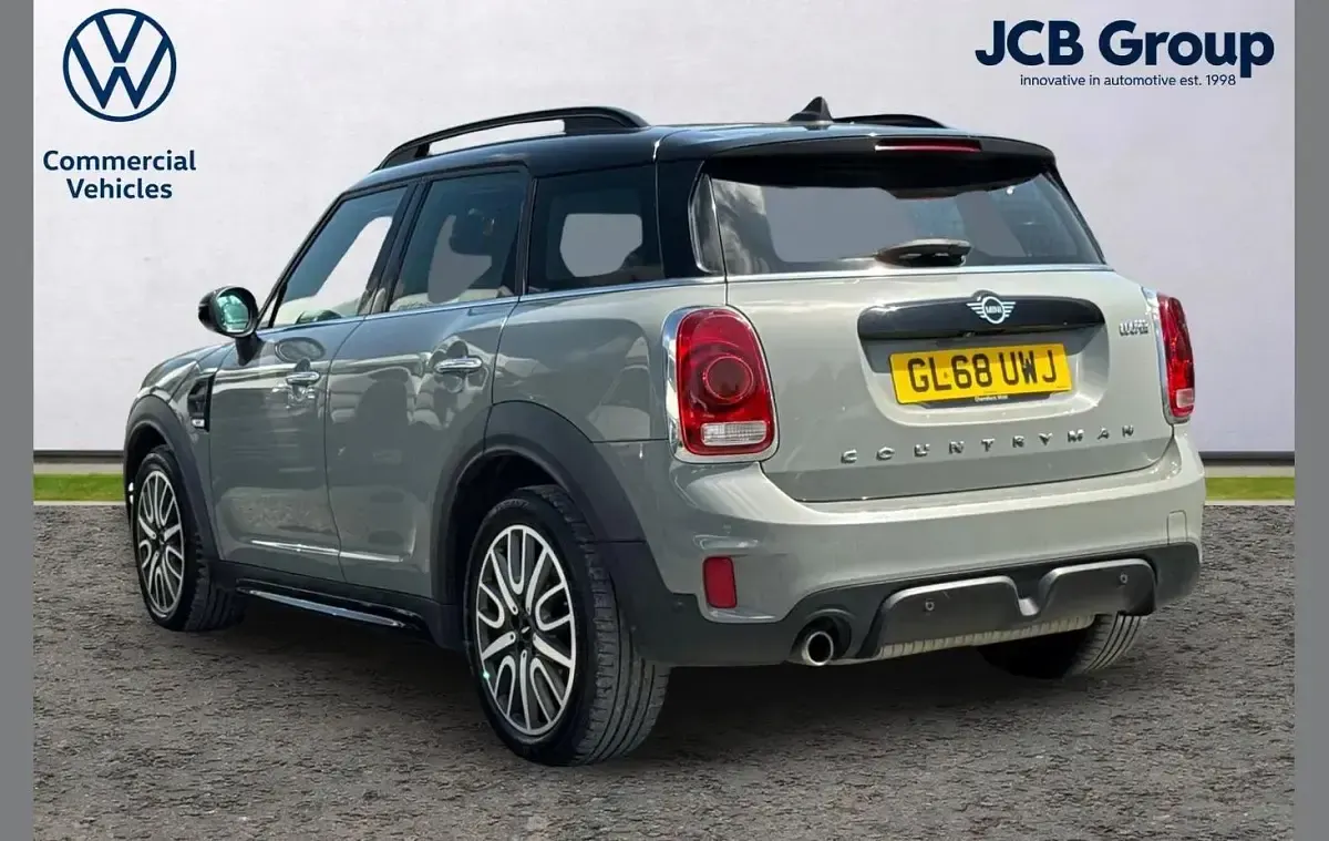 Used Mini Cooper Countryman Sport 134 HP (98 kW) 2018 Grey SUV