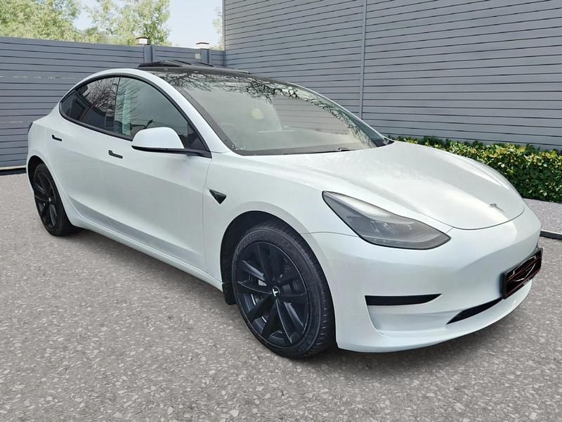Used Tesla Model 3 RWD 177 kW (241 HP) 2022 White Sedan