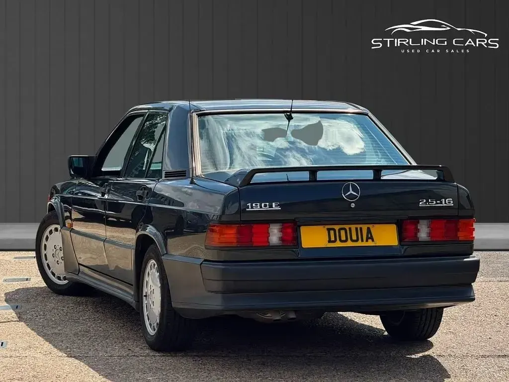 Used Mercedes 190 201 HP (147 kW) 1989 Black Sedan