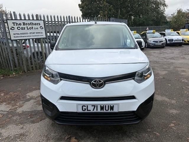 Used Toyota Proace Active 120 HP (88 kW) 2022 White MPV
