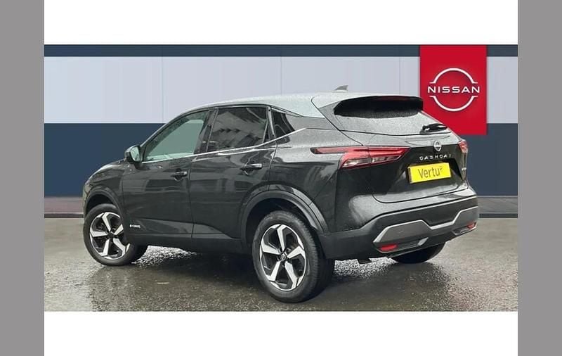 Used Nissan Qashqai N-Connecta 190 HP (139 kW) 2023 Black SUV