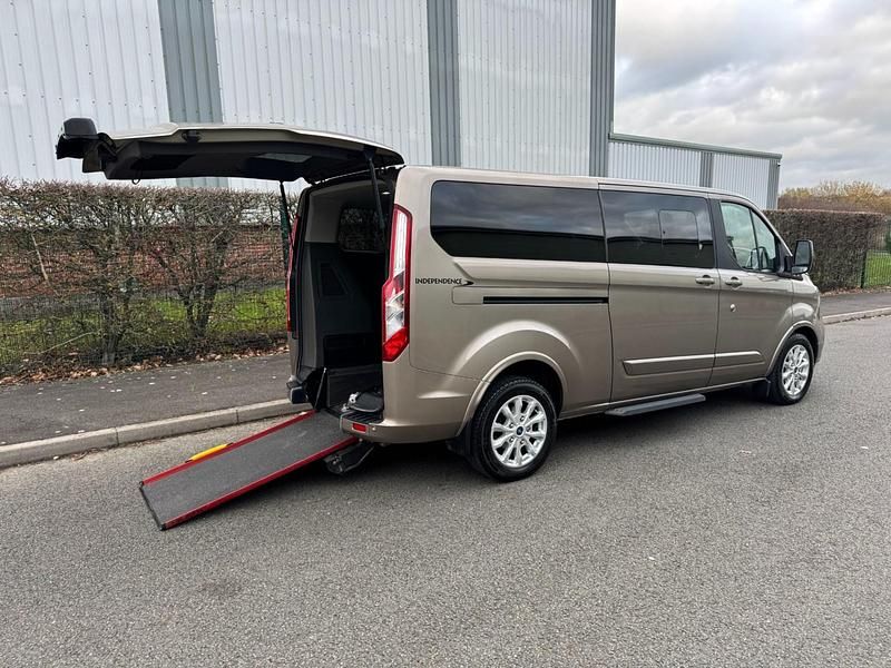 Silver Used 2020 Ford Tourneo Titanium MPV | £19,950 (Super price) - Image 1/4
