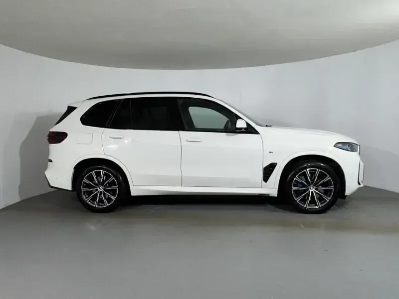 Used BMW X5 M M Sport 2023 White SUV