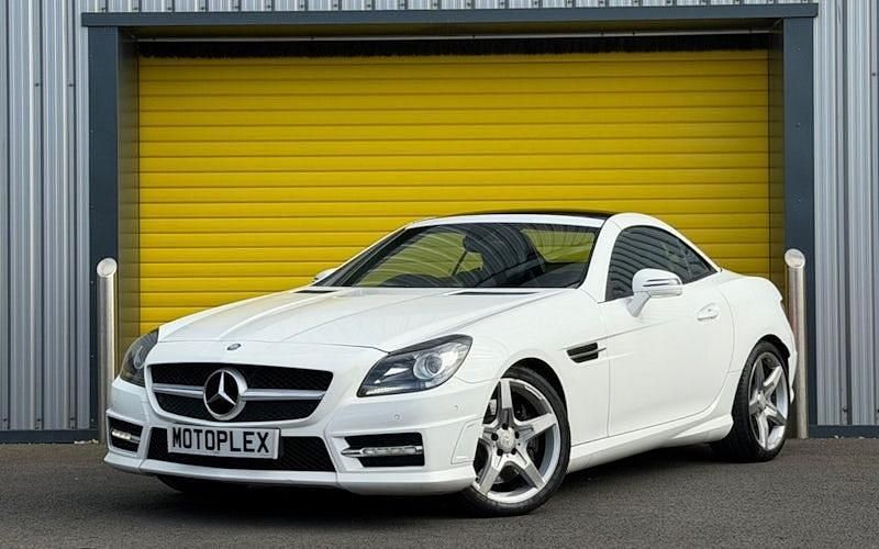 Used Mercedes SLK250 AMG 204 HP (150 kW) 2013 White Cabriolet