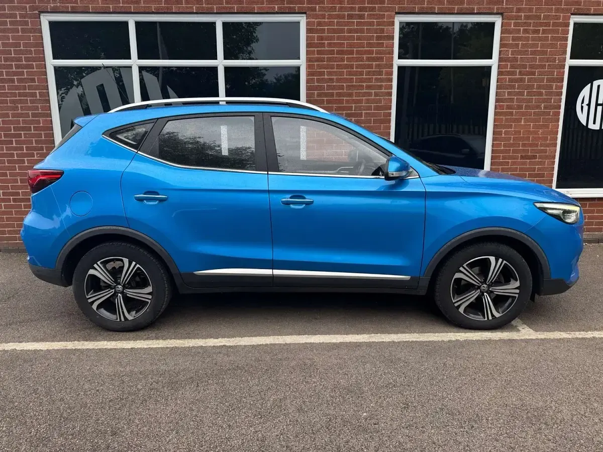 Used MG ZS Excite 106 HP (77 kW) 2021 Blue SUV