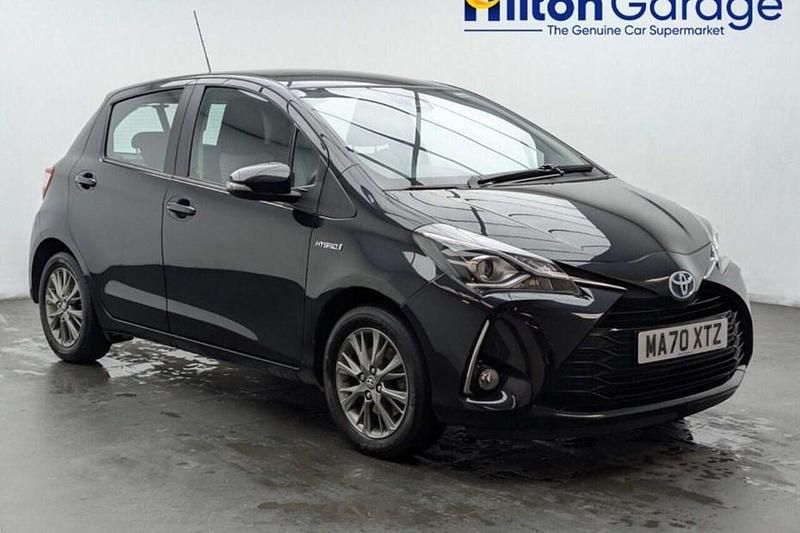 Used Toyota Yaris Hybrid 2020