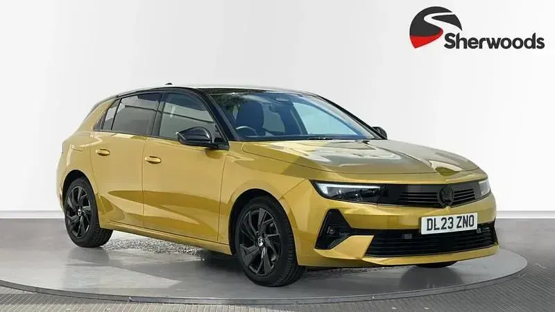 Used Vauxhall Astra S 131 HP (96 kW) 2023 Hatchback