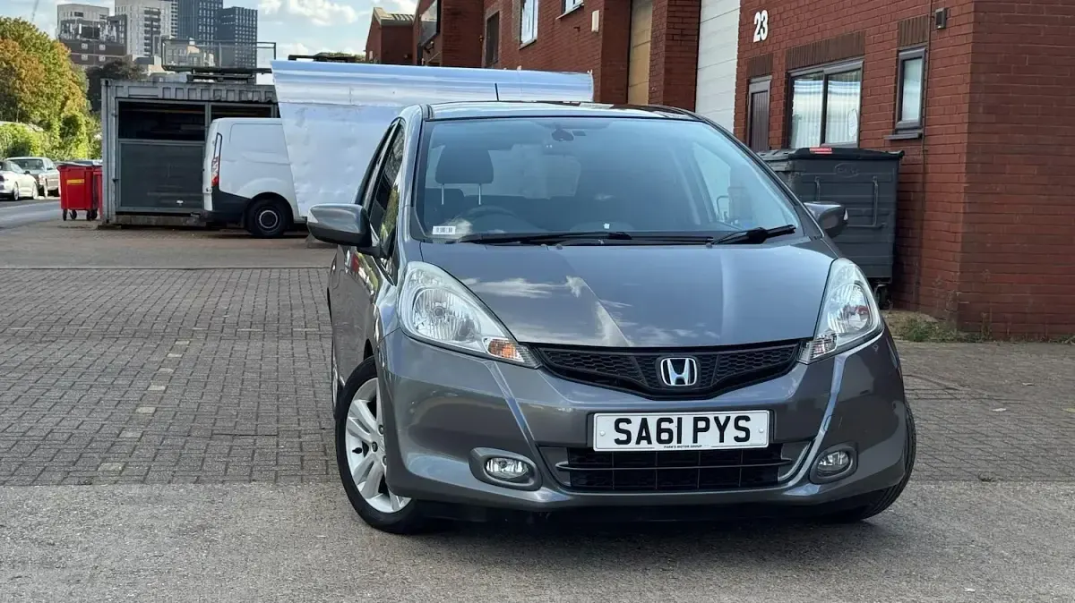 Used Honda Jazz EX 98 HP (72 kW) 2011 Grey Hatchback