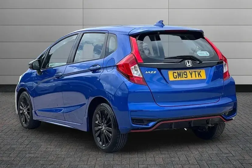 Used Honda Jazz Sport 130 HP (95 kW) 2019 Blue Hatchback