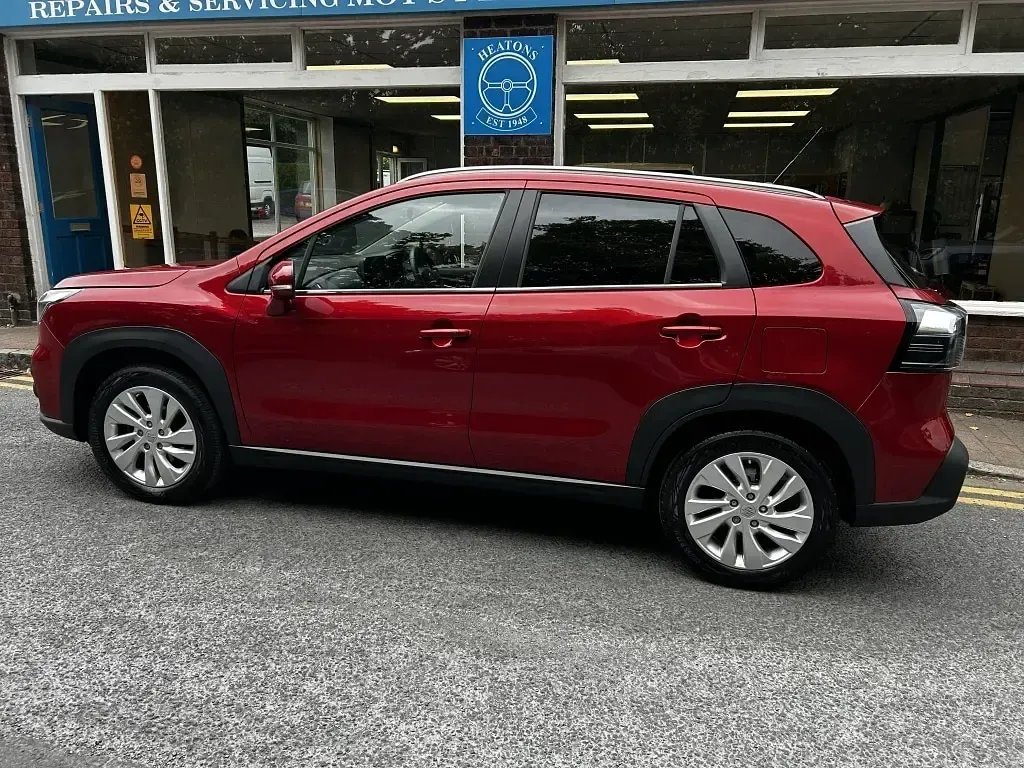 Used Suzuki SX4 115 HP (84 kW) 2023 Red Hatchback