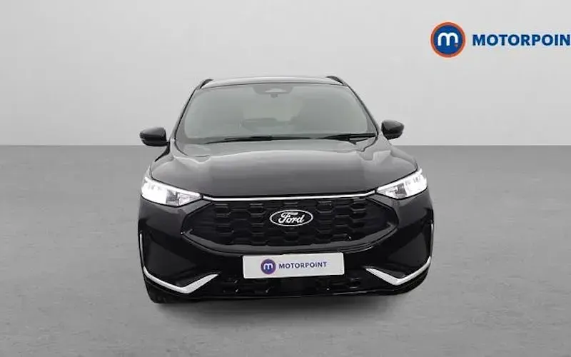 Käytetty Ford Kuga ST-Line 150 HP (110 kW) 2026 Katumaasturi