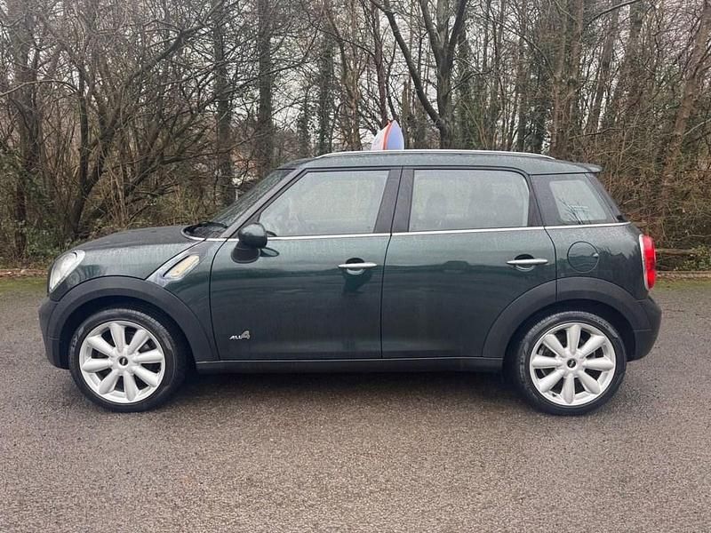 Used Mini Cooper D 112 HP (82 kW) 2011 Green Hatchback