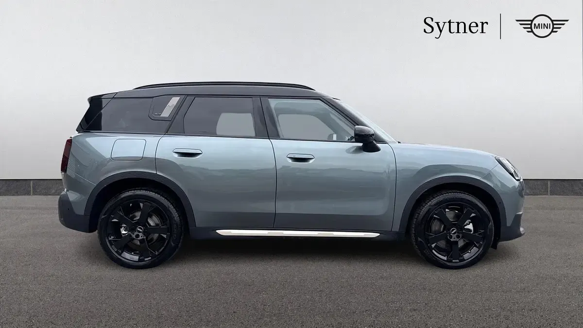 New Mini Countryman 215 HP (158 kW) 2025 Green SUV