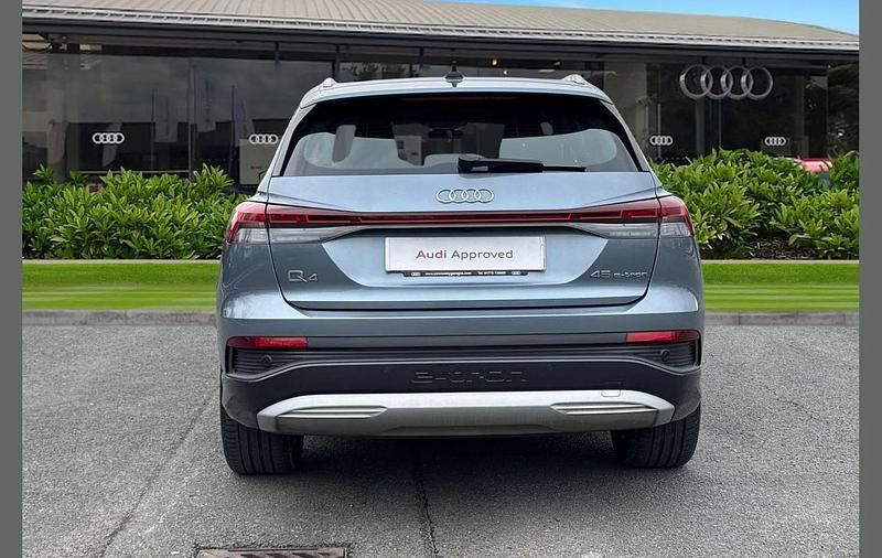 Used Audi Q4 e-tron Sport 210 kW (286 HP) 2024 Blue SUV