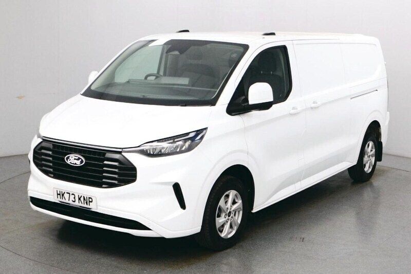 White Used 2024 Ford Transit Custom Limited | £26,990 (Good price) - Image 1/4