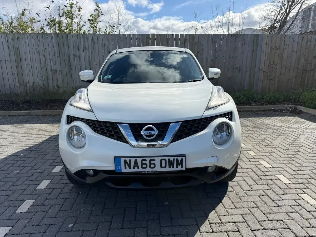 Used Nissan Juke N-Connecta 2016 White SUV