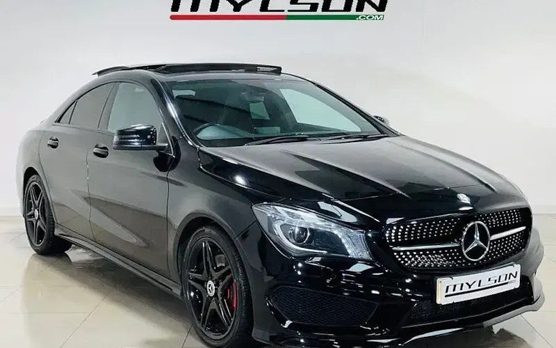 Usado Mercedes CLA220 AMG 170 HP (125 kW) 2014 Sedan