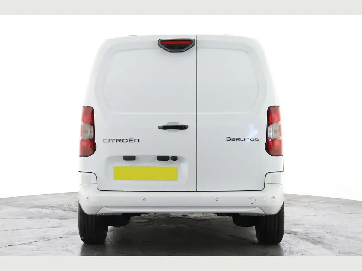 New Citroën Berlingo 130 HP (95 kW) 2026 White MPV