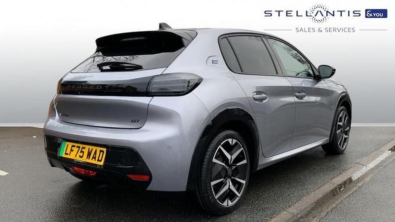 New Peugeot e-208 GT 114 kW (156 HP) 2025 Grey Hatchback