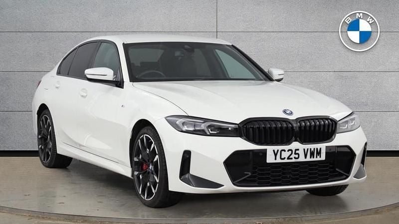 White Used 2025 BMW 330e M Sport | £35,985 (Super price) - Image 1/4