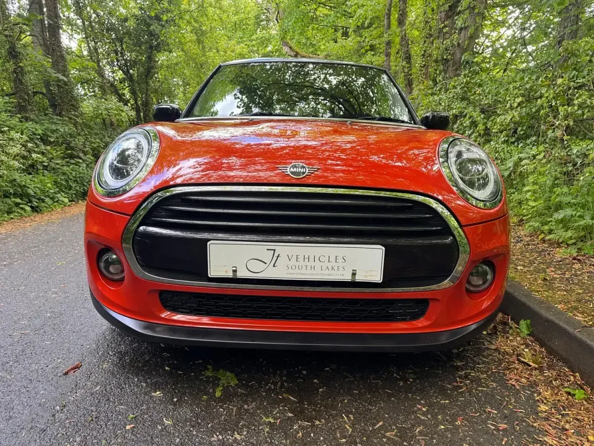 Used Mini Cooper Classic 2019 Orange Hatchback