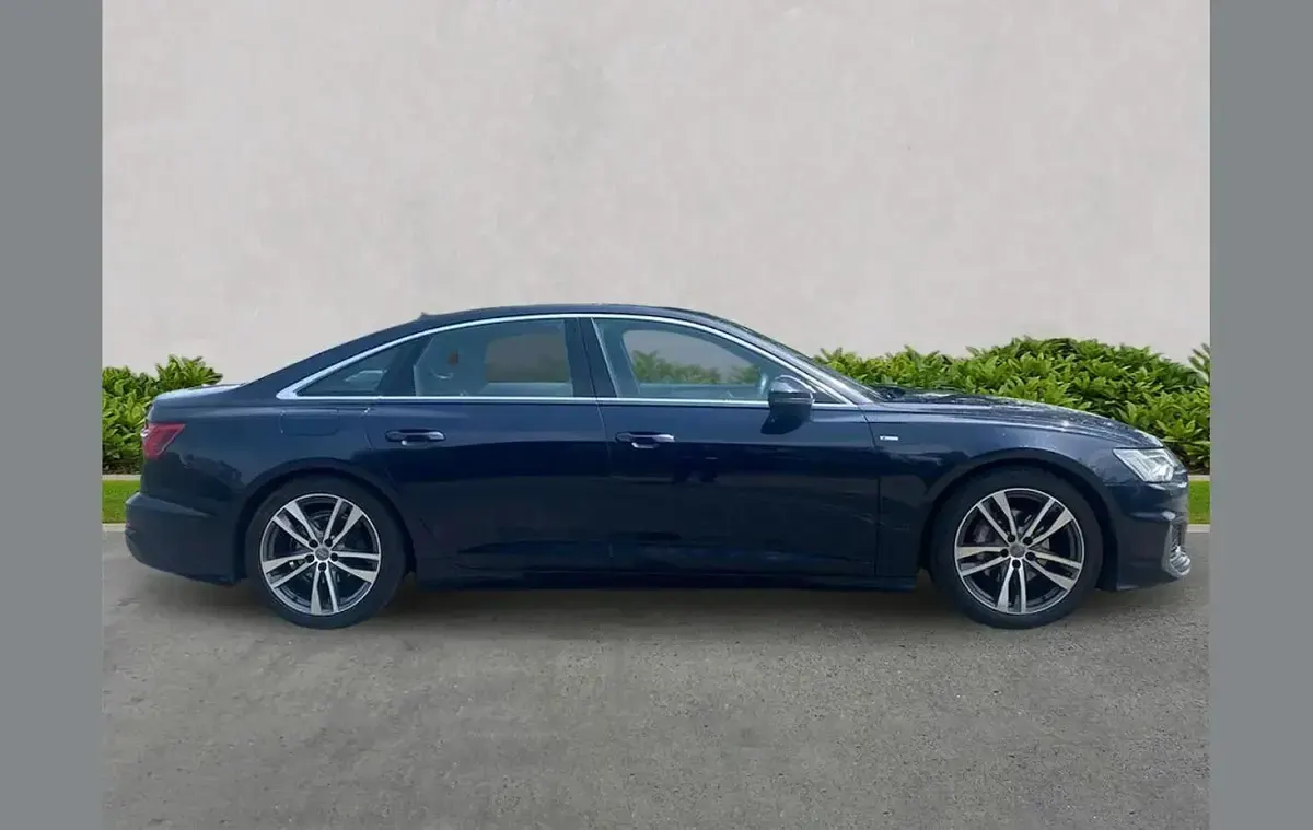 Used Audi A6 S-Line 204 HP (150 kW) 2019 Blue Sedan