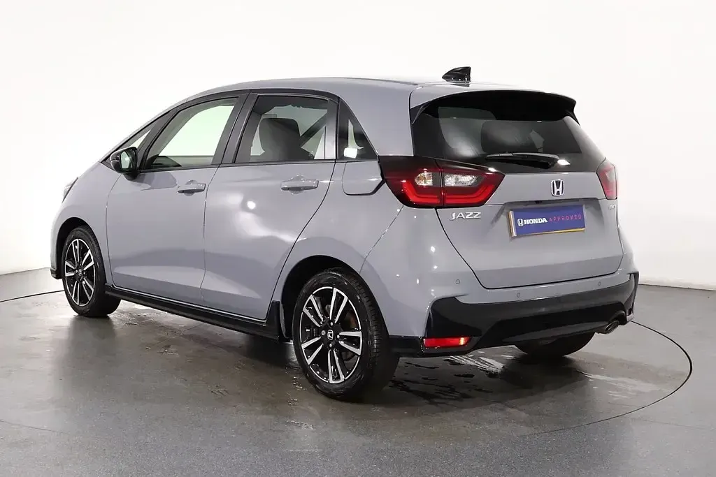 Used Honda Jazz Advance 122 HP (89 kW) 2025 Grey Hatchback