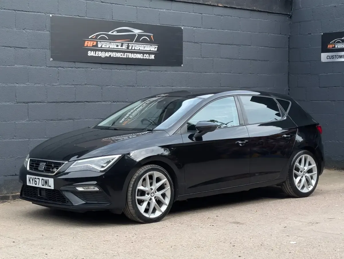 Used Seat Leon FR 184 HP (135 kW) 2017 Black Hatchback