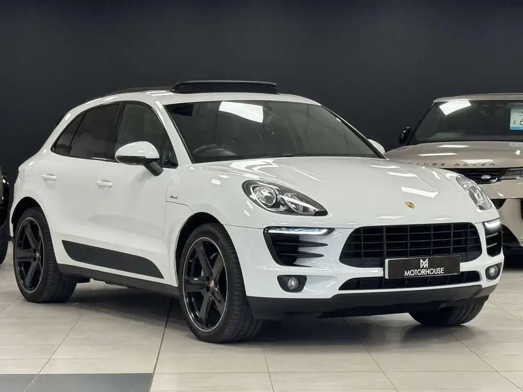 Used Porsche Macan 258 HP (189 kW) 2015 White SUV