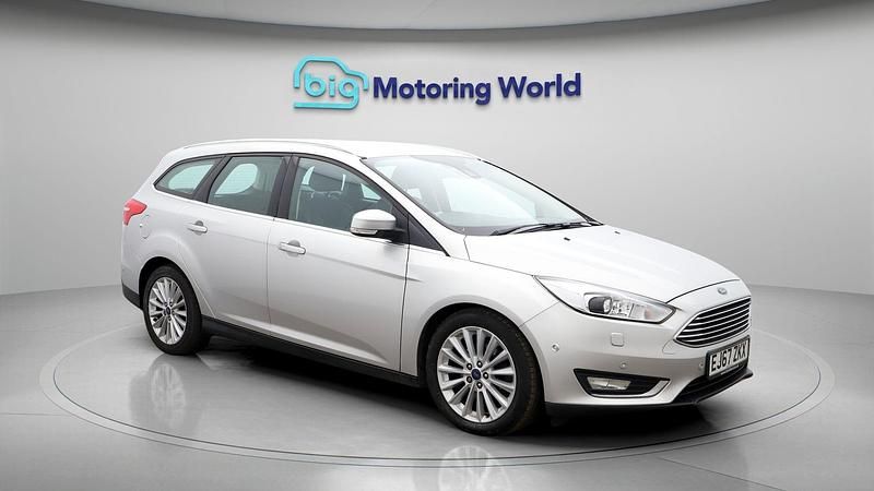 Used Ford Focus Titanium X 182 HP (133 kW) 2017 Silver Estate