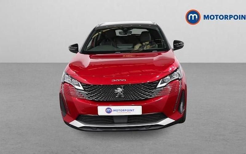 Used Peugeot 3008 Premium 131 HP (96 kW) 2021 Red SUV