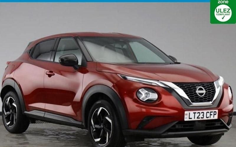 Red Used 2023 Nissan Juke N-Connecta SUV | £14,500 (Good price) - Image 1/4