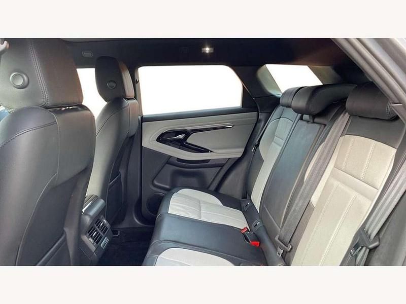 Used Land Rover Range Rover evoque SE Dynamic 180 HP (132 kW) 2019 Grey SUV