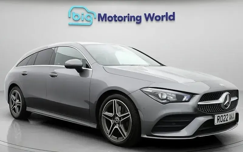 Begagnad Mercedes CLA200 Shooting Brake AMG line 163 HK (119 kW) 2022 Kombi