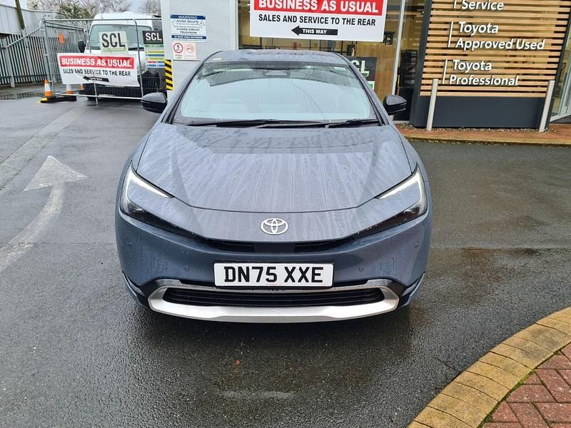 New Toyota Prius 2025 Grey Hatchback