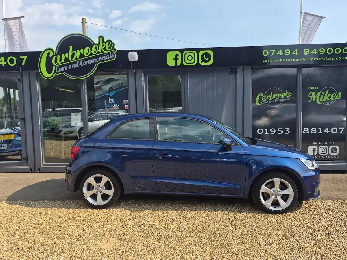 Used Audi A1 Sport 116 HP (85 kW) 2017 Blue Hatchback