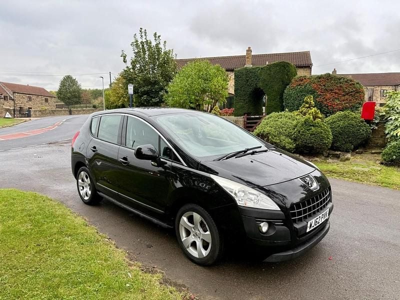 Black Used 2012 Peugeot 3008 Active Hatchback | £1,995 (Fair price) - Image 1/4