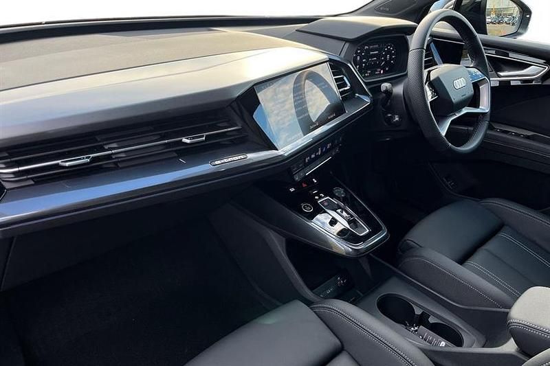 Used Audi Q4 e-tron S-Line 210 kW (286 HP) 2025 Mythos black SUV