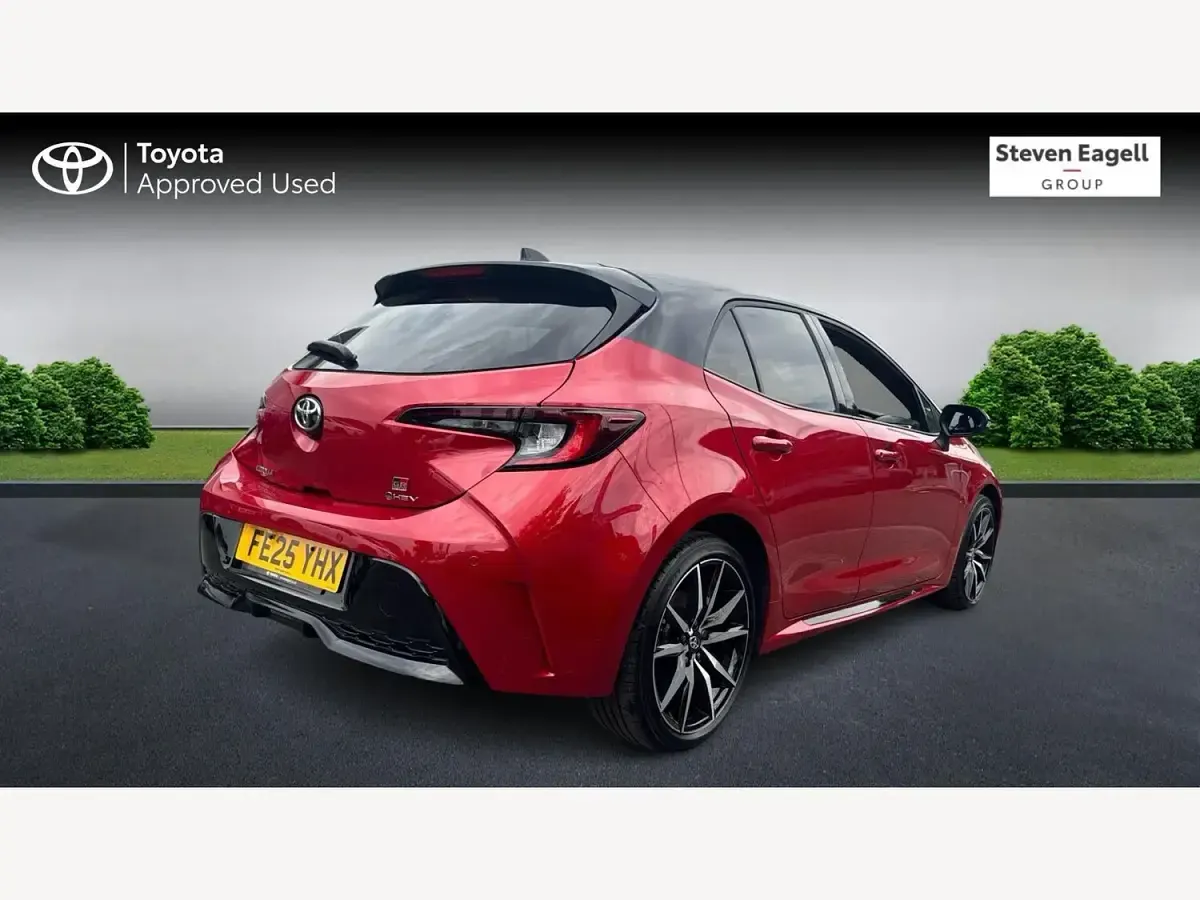 Used Toyota Corolla Sport 196 HP (144 kW) 2025 Red/black Hatchback