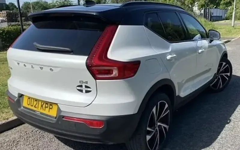 Used Volvo XC40 R-Design Pro 197 HP (144 kW) 2021 White SUV
