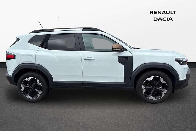 Used Dacia Duster Extreme 130 HP (95 kW) 2025 White SUV
