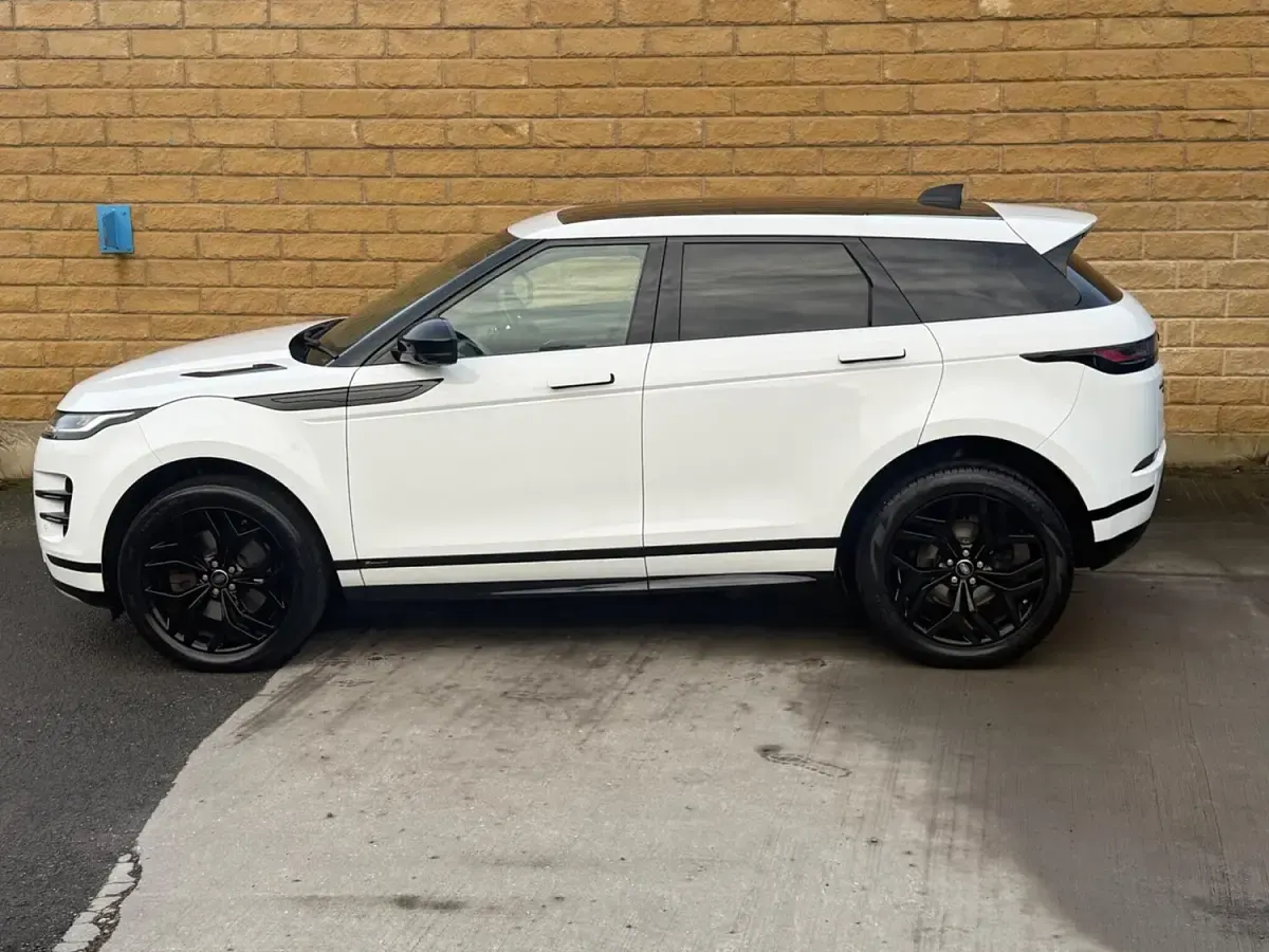 Used Land Rover Range Rover evoque R-Dynamic 2019 White SUV