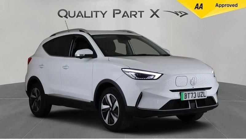 White Used 2023 MG ZS Trophy Connect Sedan | £14,875 (Fair price) - Image 1/4