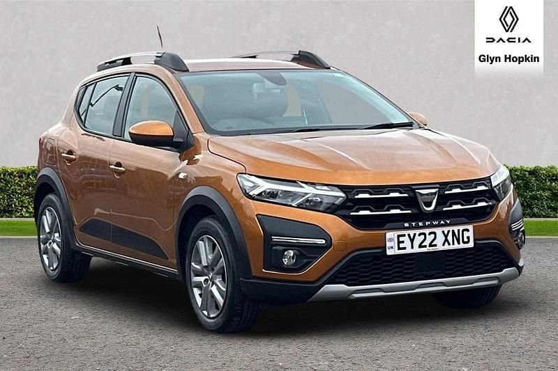 Used Dacia Sandero Comfort 2022 Orange Hatchback